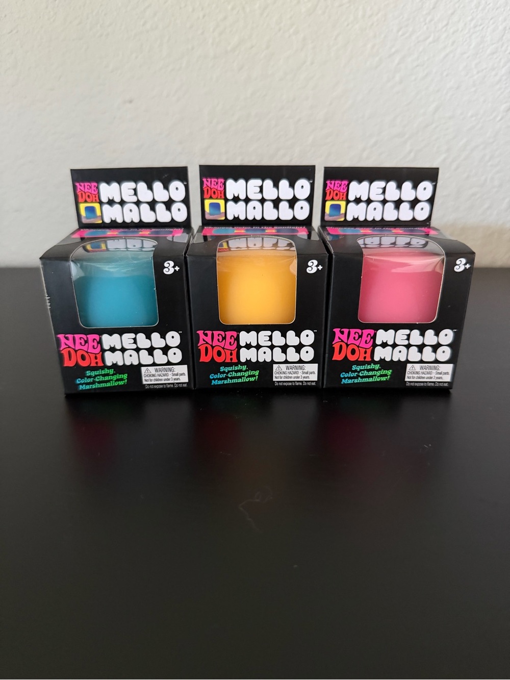 NeeDoh Mello Mallo Color-Changing Squishy Set of Three - Blue, Yellow, Pink